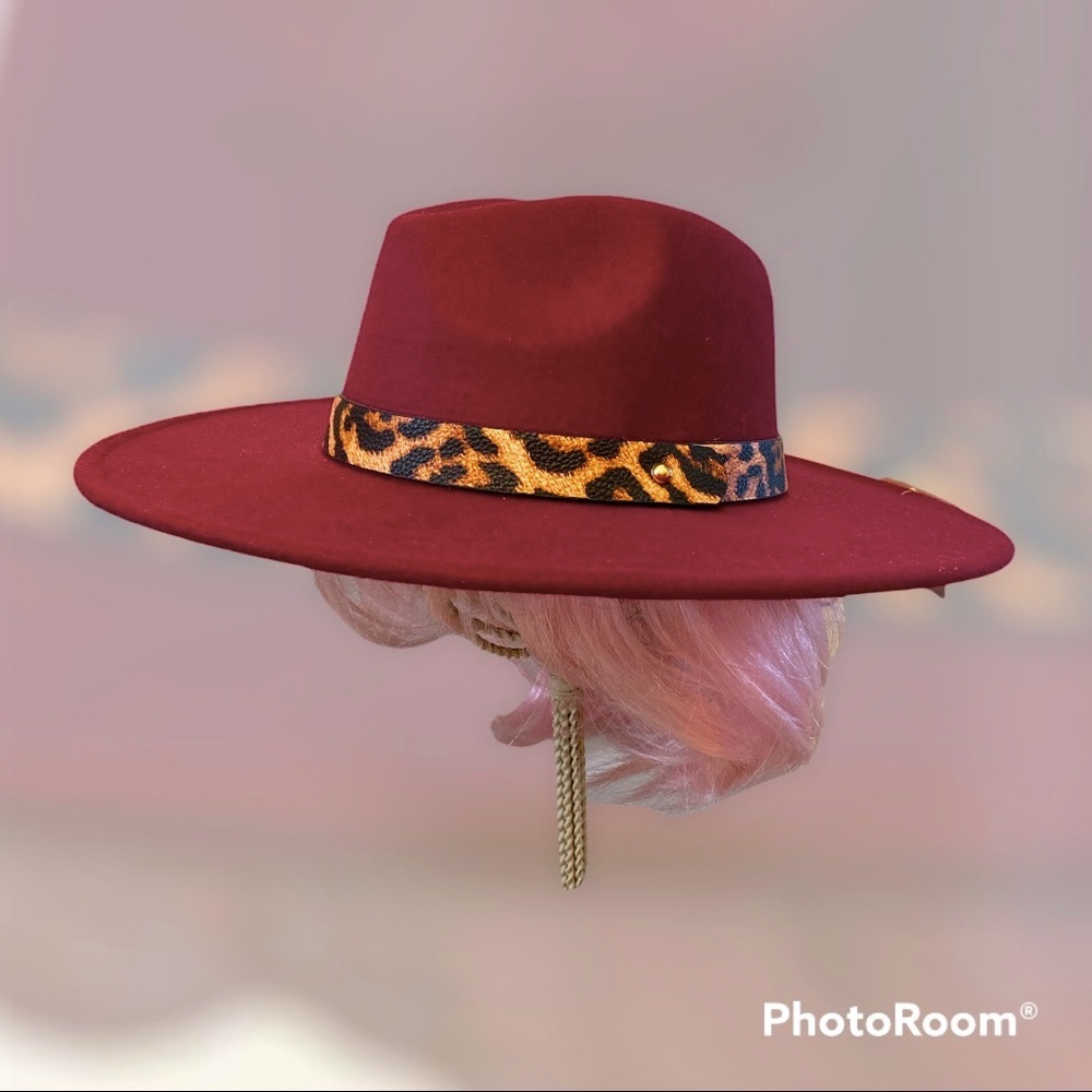 🆕NWT Western Felted Ranchers Hat- Burgundy with Leopard Print around crown